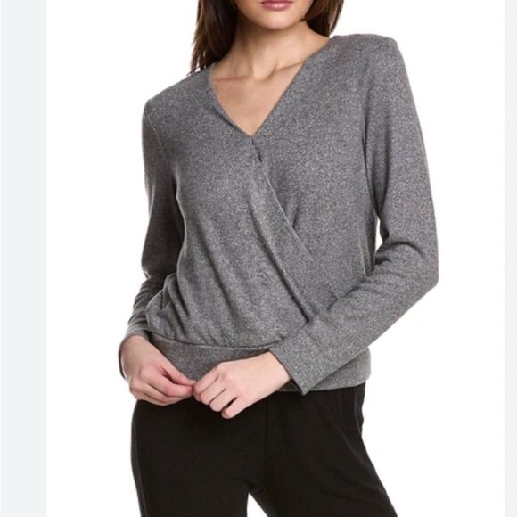 SERRA Super Soft and Cozy Cross over Top - Picture 1 of 5